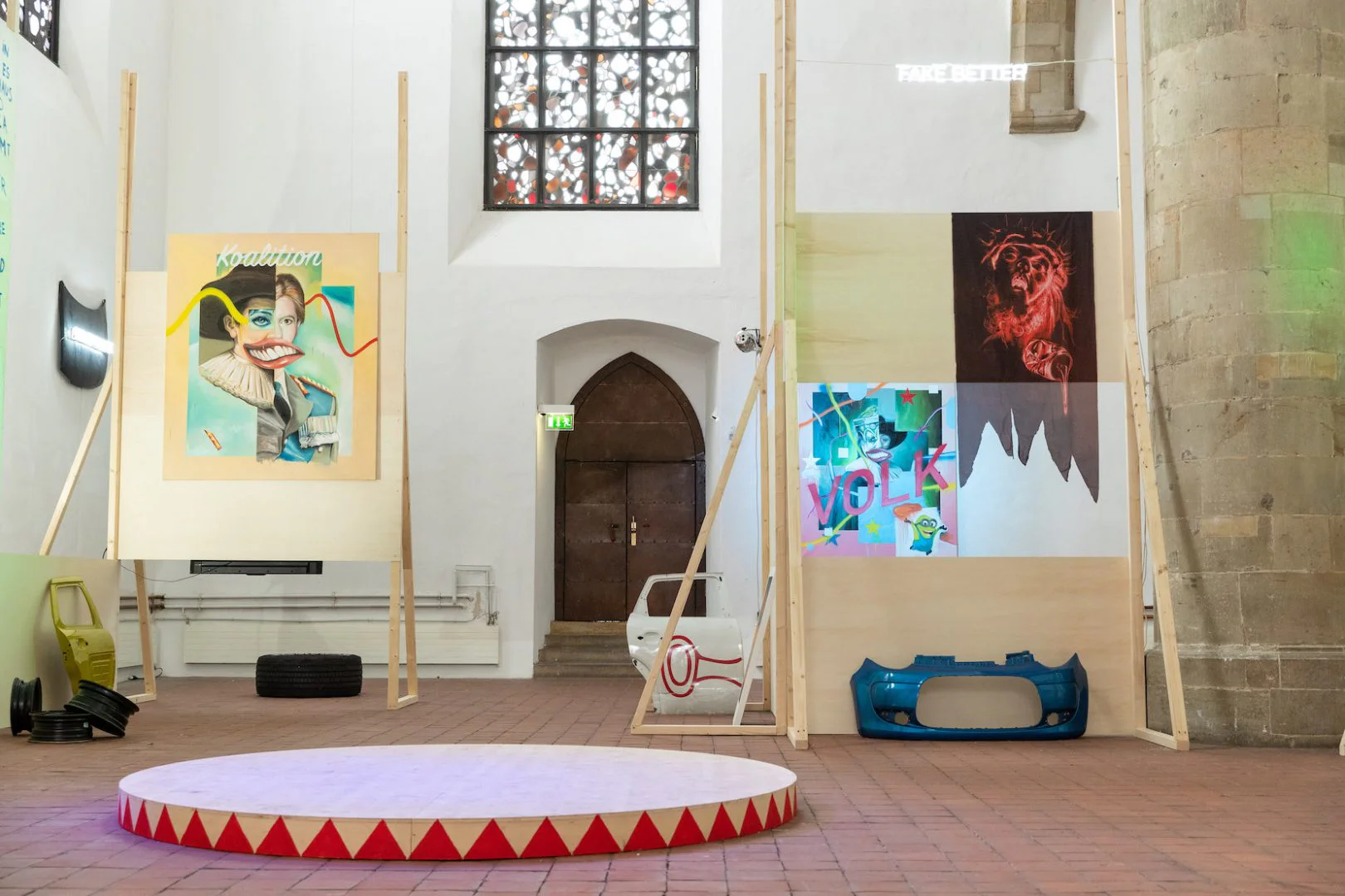 Filip Markiewicz | Celebration Factory, Ausstellungsansicht, Kunsthalle Osnabrück, 2019/20. Foto: Filip Markiewicz. Courtesy Filip Markiewicz / Kunsthalle Osnabrück
