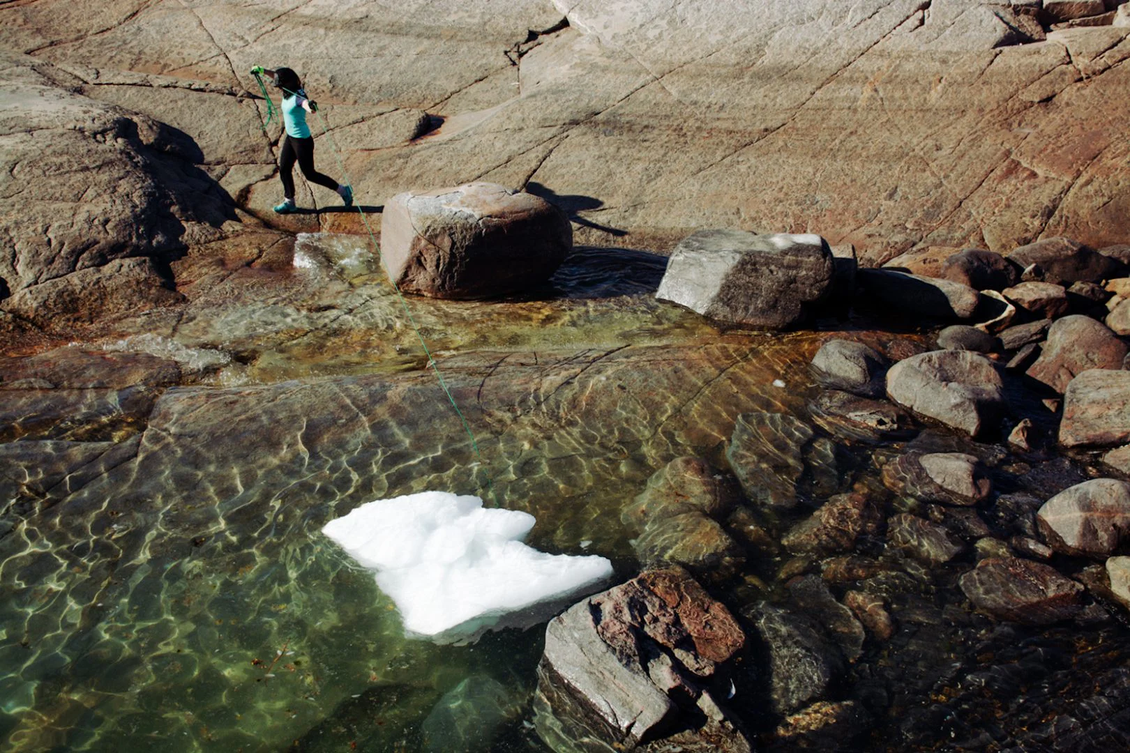 ANNA RÚN TRYGGVADÓTTIR 15 work in the making, Ensnare, 2017 Disko Arts Festival, Greenland, Photo credit: Jonas Ersland