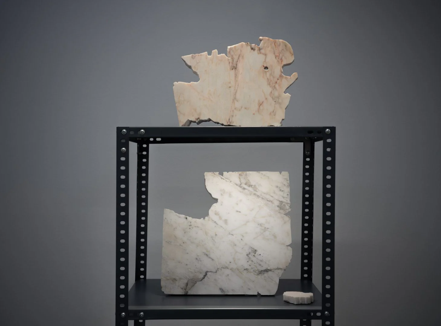 Talya Lubinsky, Exhibition View, Marble Dust, Künstlerhaus Bethanien, Berlin, 2020