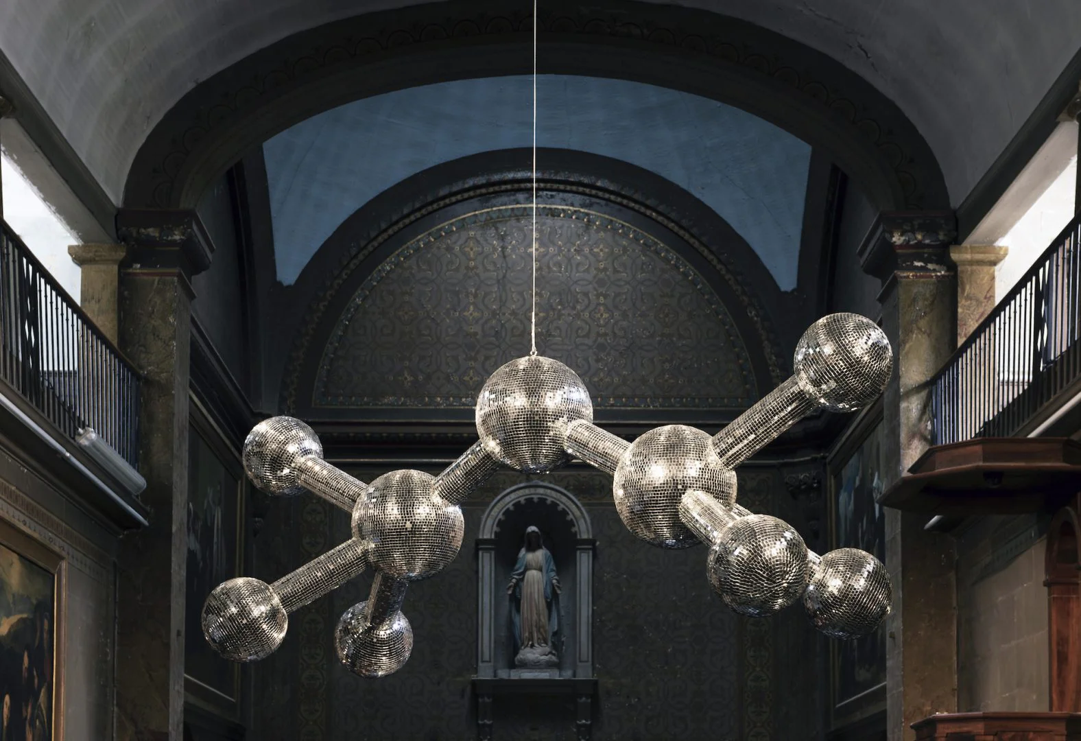 Jeanne Susplugas, Disco Ball, 2019, mixed media © Jeanne Susplugas