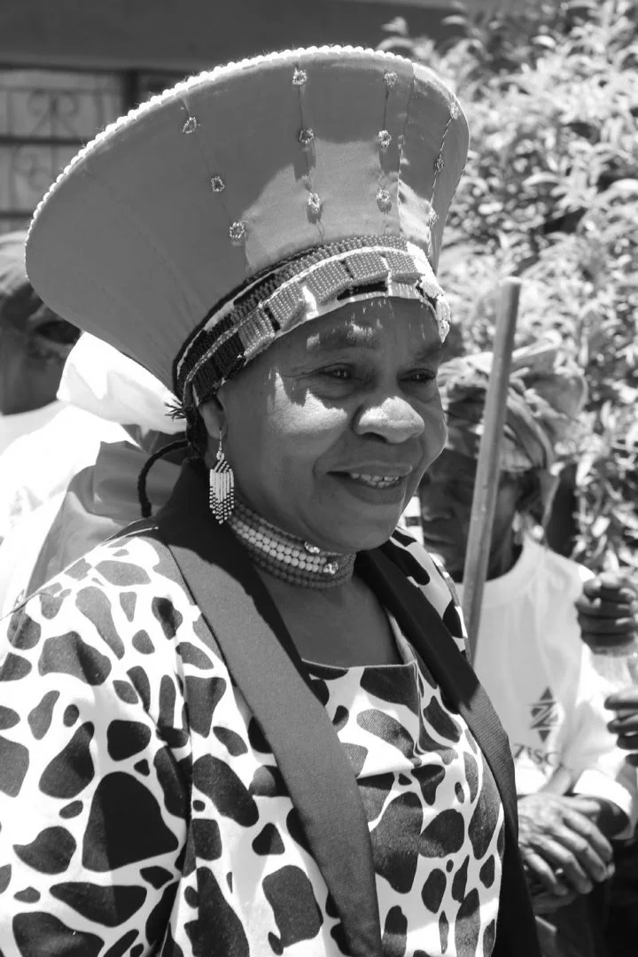 GLADYS KALICHINI 7 GLADYS KALICHINI 3